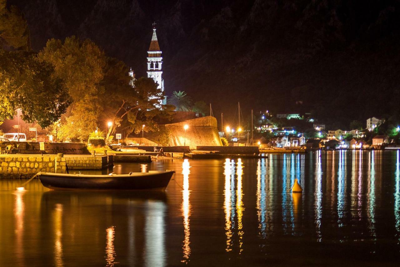Apartment Radulovic Kotor Exterior foto